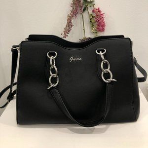 Guess: Black Crossbody Purse